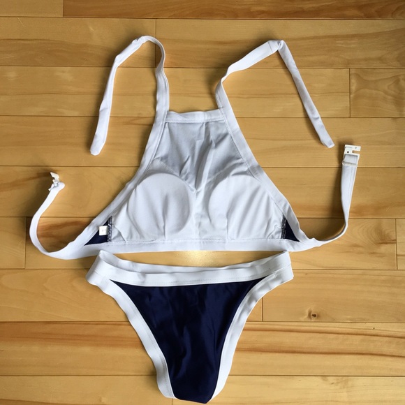 NEW Small Navy and White Bikini Set - Picture 4 of 7